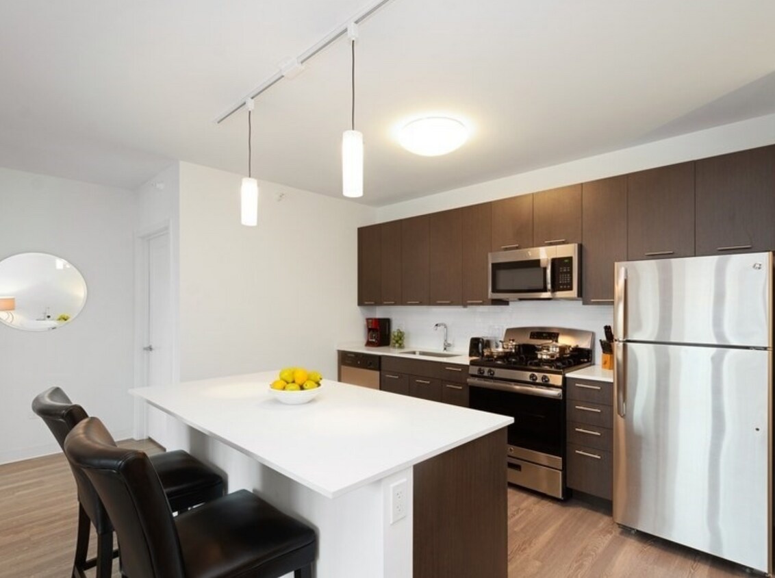 Foto principal - 127 W Huron St