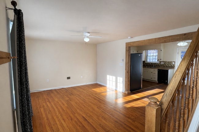 Foto del edificio - Spacious 4-Bedroom Home Located on a Quiet Street in Manheim Township!