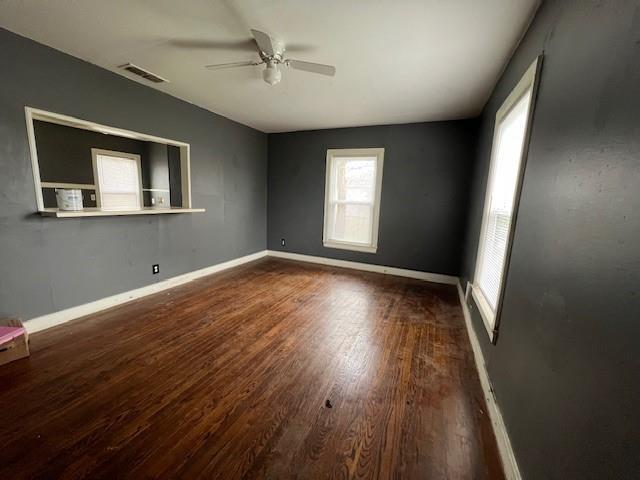 Foto del edificio - 3118 Waverly Ave