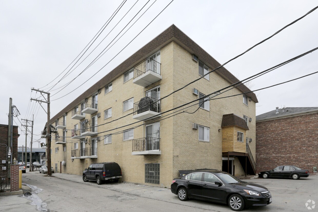 Foto del edificio - 1128 Des Plaines Ave