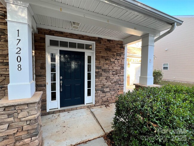 Building Photo - 17208 Caldwell Track Dr