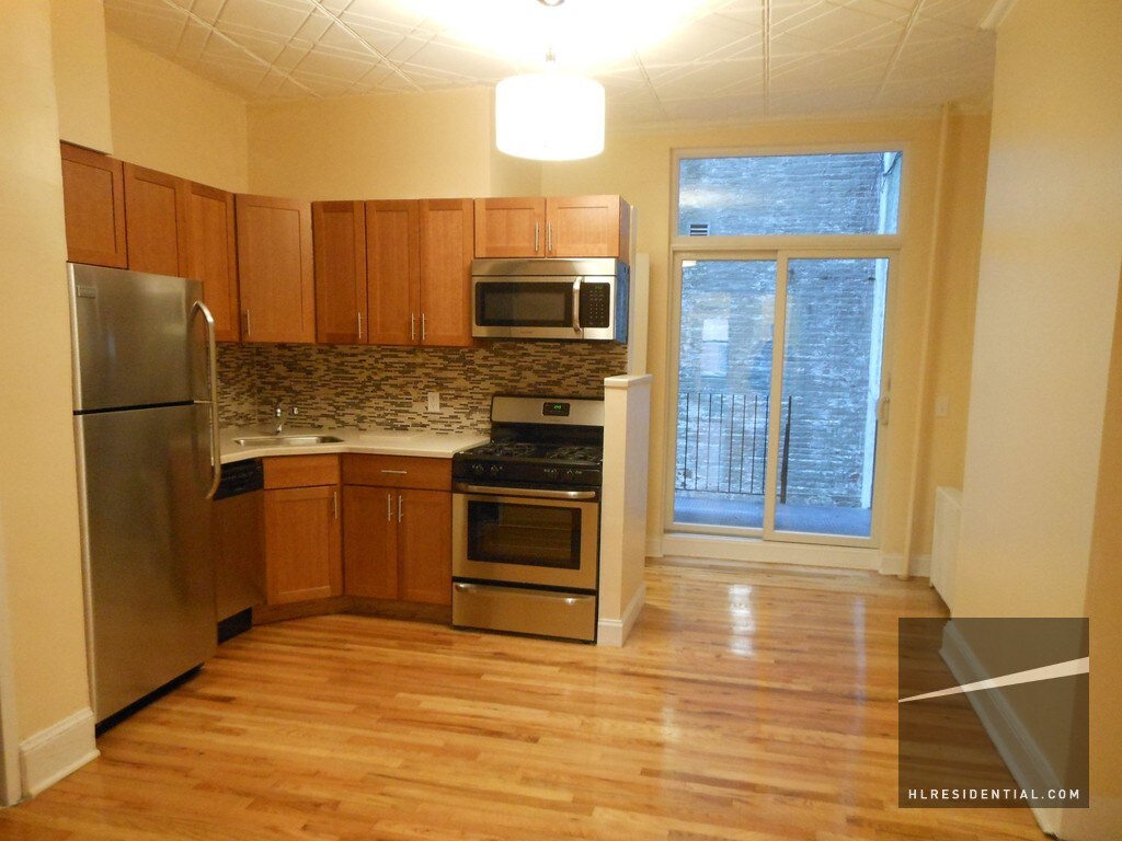 Primary Photo - 509 Henry St