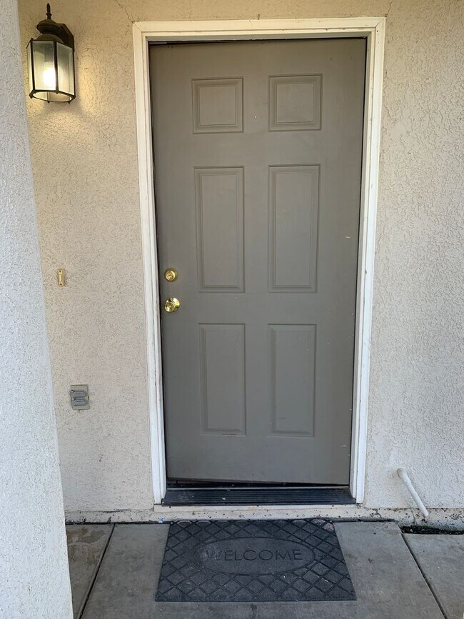 Foto del edificio - Beautiful 4 Bedroom 3 bath home in Merced!