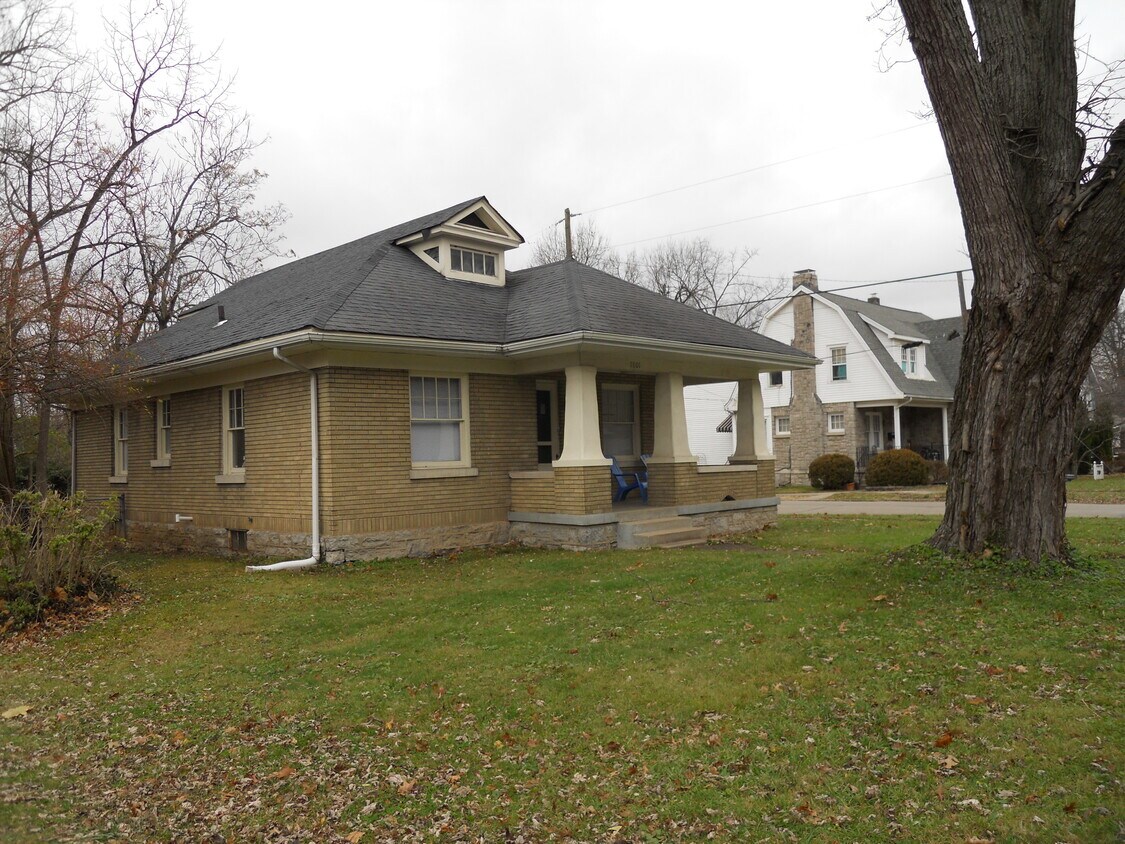 1801 Nicholasville Rd, Lexington, KY 40503 House Rental in Lexington