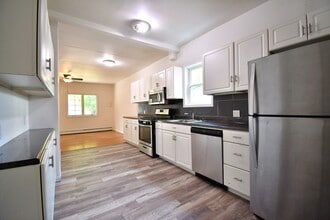 Building Photo - 4299 Vireo Ave