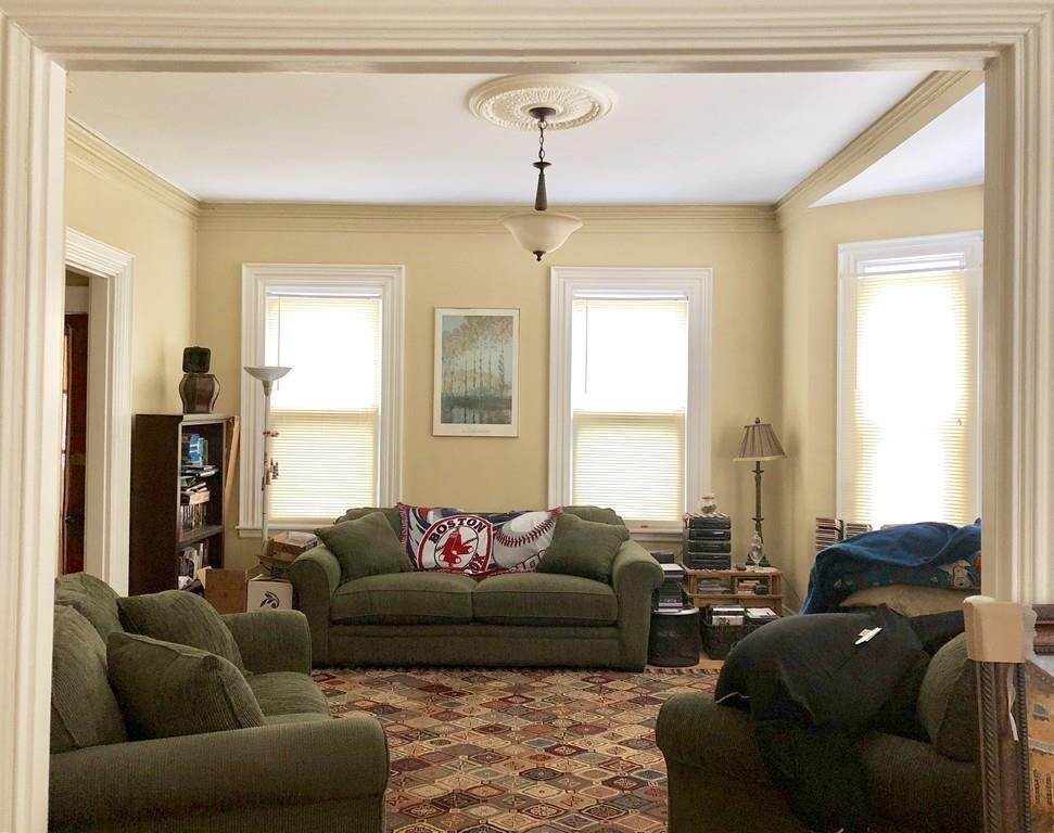 Primary Photo - 28 Chestnut St