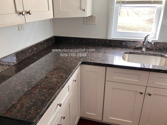 Foto del edificio - 685 Egg Harbor Rd