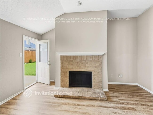 Building Photo - 217 Windmill Dr