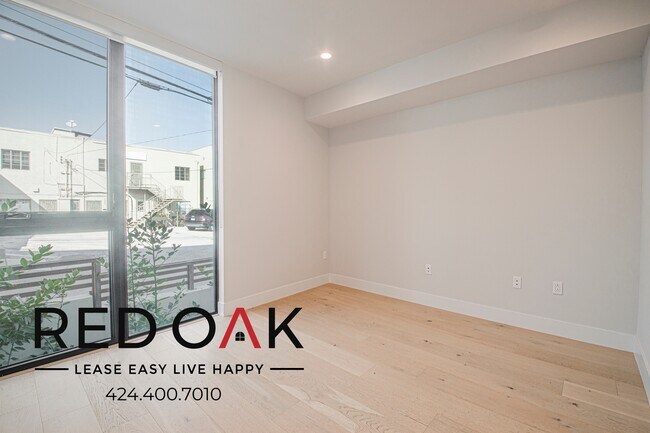 Foto del edificio - 1415 Reeves St