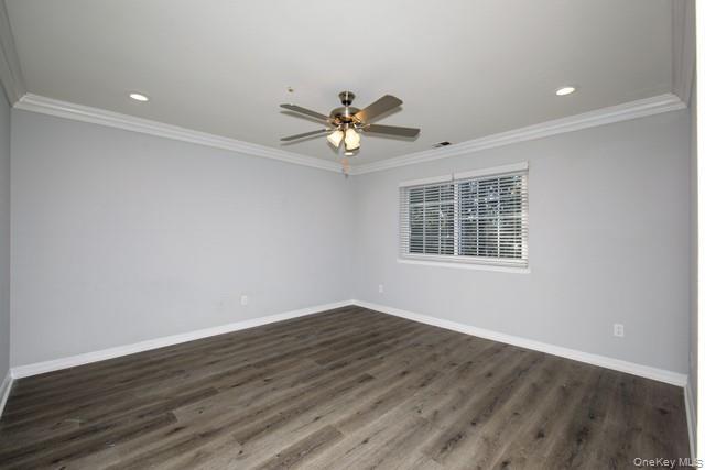 Foto del edificio - 125 Lake Pointe Ct