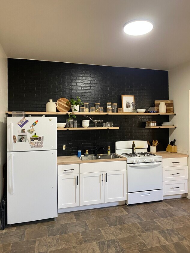 Foto principal - Whittier Apartments