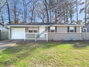 Building Photo - 6921 Knollwood Rd