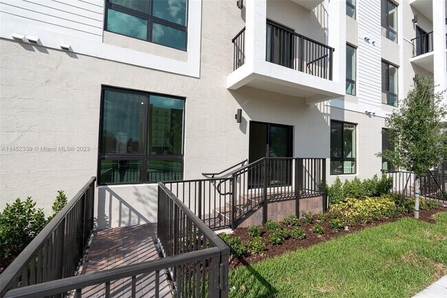 Building Photo - 8001 NW 41st St