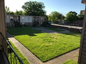 Building Photo - 638 Heidrich St