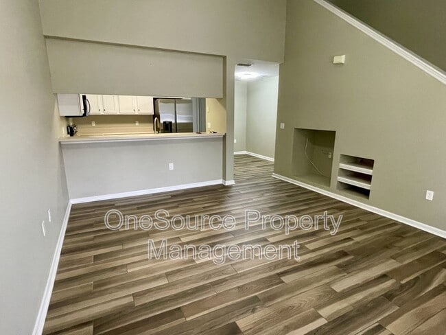 Building Photo - 4434 Gearhart Rd