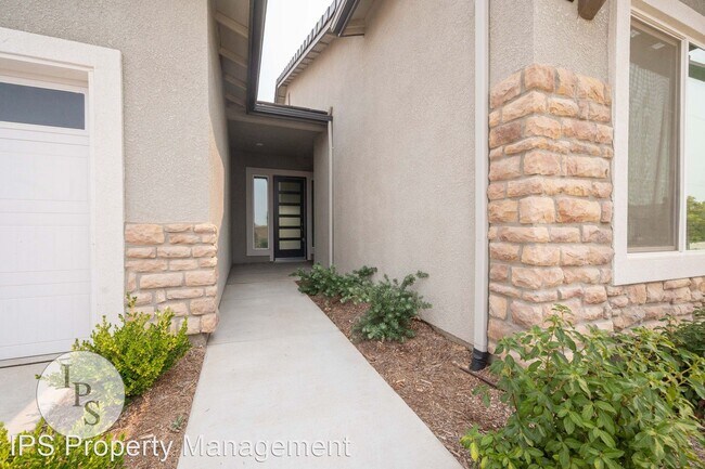 Foto del edificio - 4 br, 2 bath House - 767 Sunset Drive S