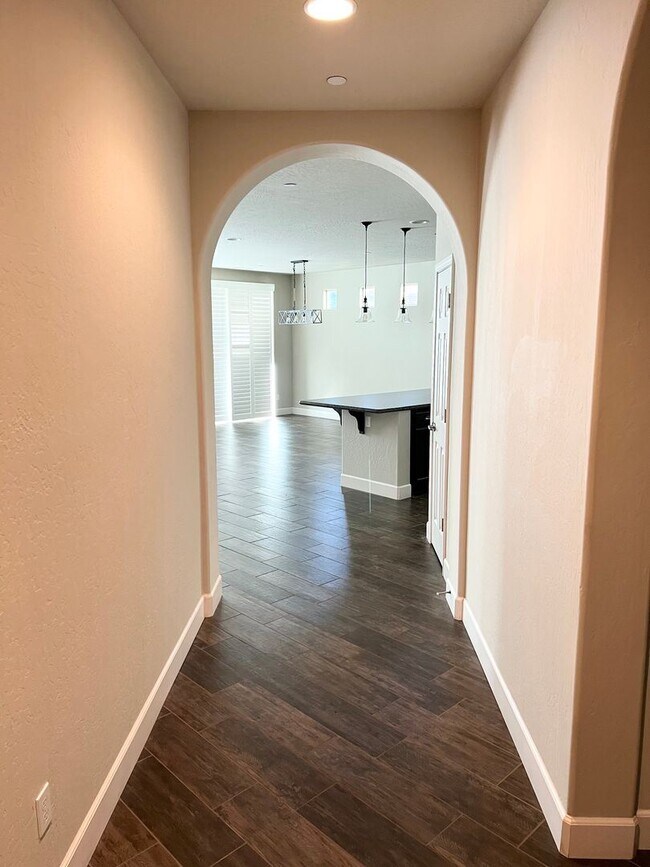 Foto del edificio - 3 br, 2 bath House - 3482 Brimhall Ln