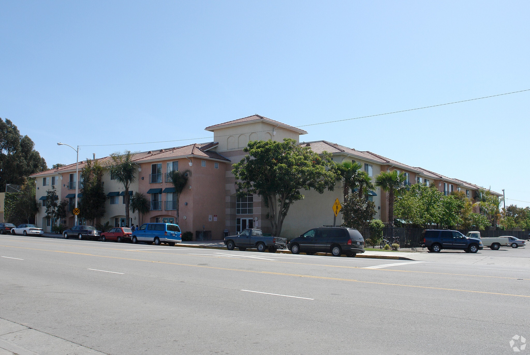 Gateway Plaza Apts