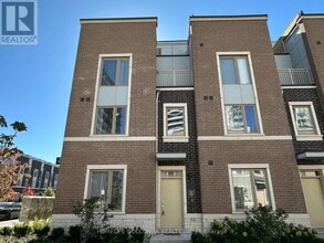 Building Photo - 31 Almond Blossom Mews