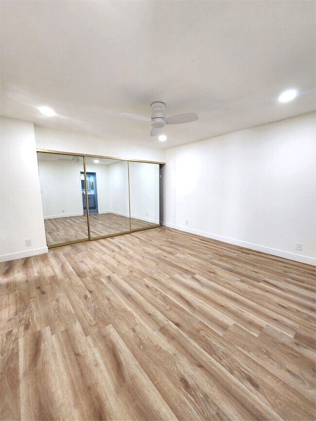 Foto del edificio - Updated 3 Beds, 2 Baths, 1,720 Sq Ft Home ...