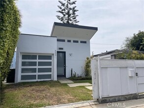 Building Photo - 840 Brooks Ave