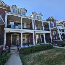 Building Photo - 45654 Kennedy Ave