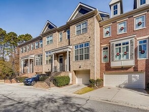 Building Photo - 1693 Mosaic Way
