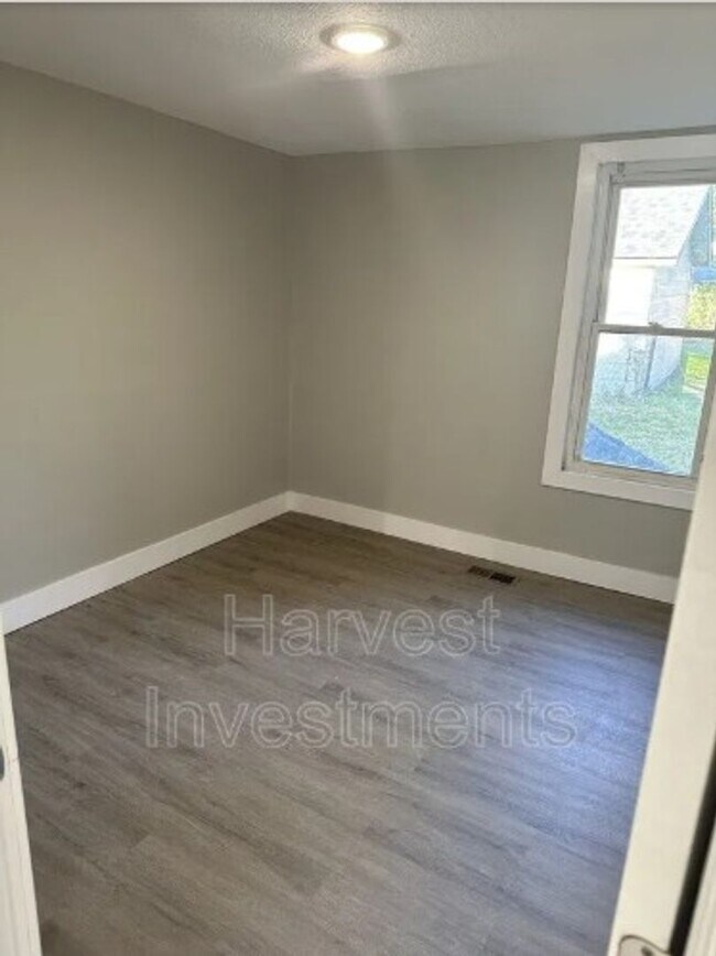 Foto del edificio - Welcome to Your Next Home with Harvest Investments!