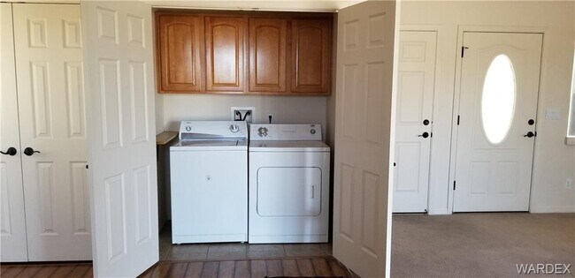 Building Photo - 2265 Choctaw Ln