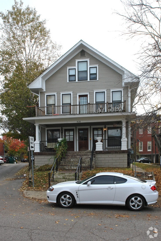 Building Photo - 1626 Ellwood Ave