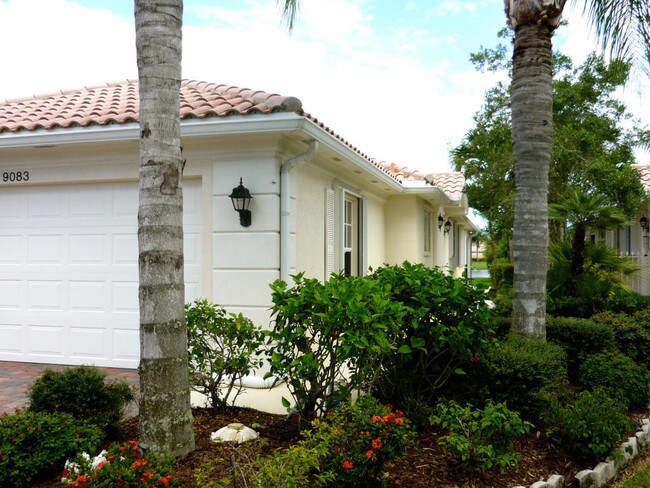 Building Photo - 9083 SE Hawks Nest Court