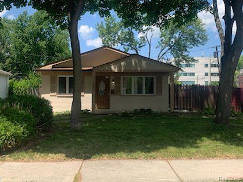 Foto principal - 3120 Parker Dr