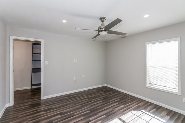 Building Photo - 2147 Frey Rd