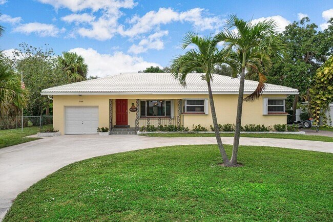 Building Photo - 2355 Inland Cove Rd