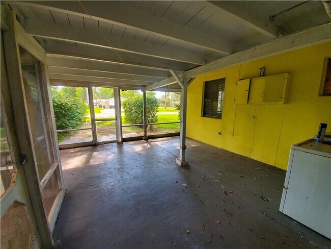 Foto del edificio - ANNUAL RENTAL 2/1 COTTAGE