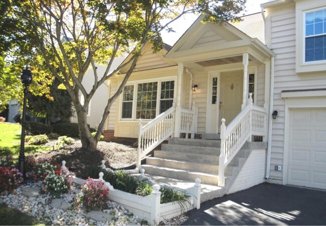 Photo - 12324 Knightsbridge Dr House