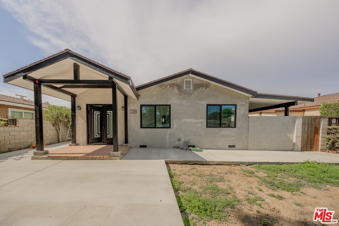14823 Cohasset St, Los Angeles, CA 91405 House for Rent in Los