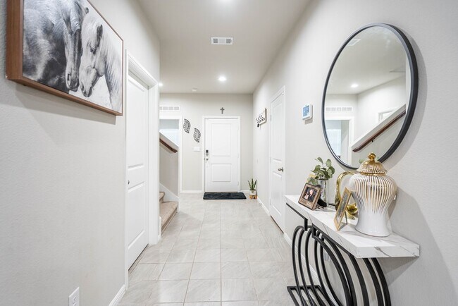 Foto del edificio - 7608 Orange Blossom Rd