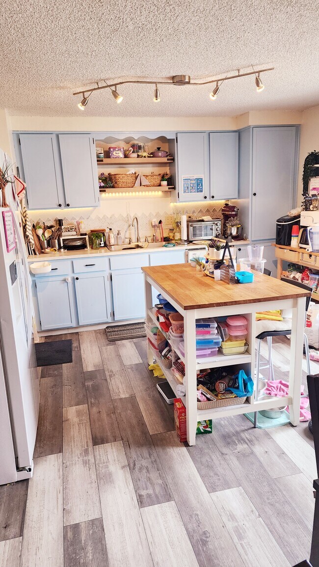 Building Photo - 2247 48th Ave