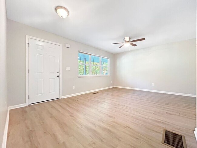 Foto del edificio - 1324 Kipling St SE