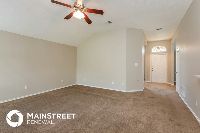 Building Photo - 1019 Bonanza Dr
