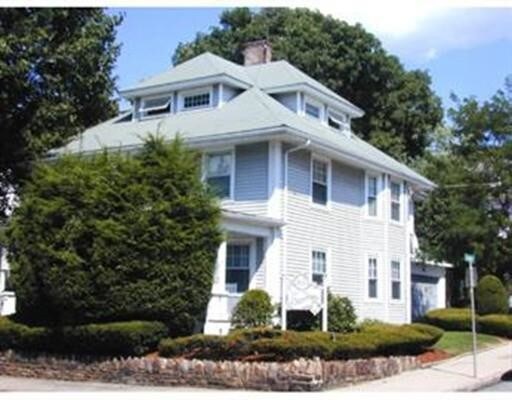 Foto principal - 361 Cabot St