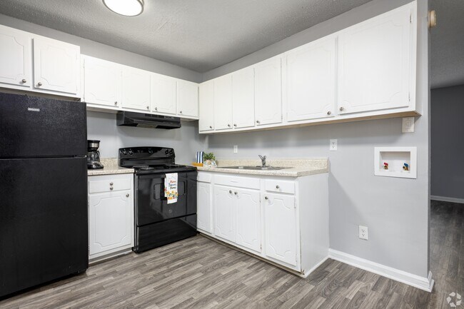 Cocina - Legacy Crossing Townhomes