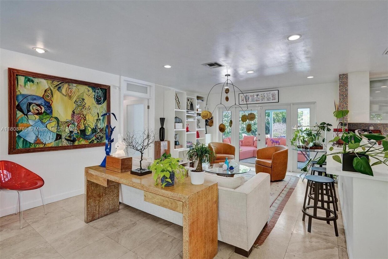 Primary Photo - 13120 SW 82nd Ct