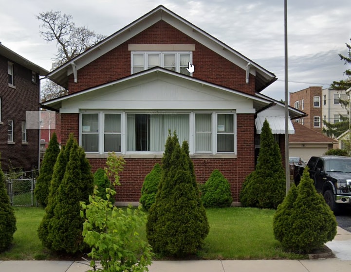 Foto principal - 7324 S Oglesby Ave