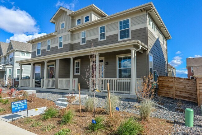 Foto del edificio - Beautiful 2-Bed, 2.5-Bath Townhome in Mosaic, Fort Collins - Students Welcome!