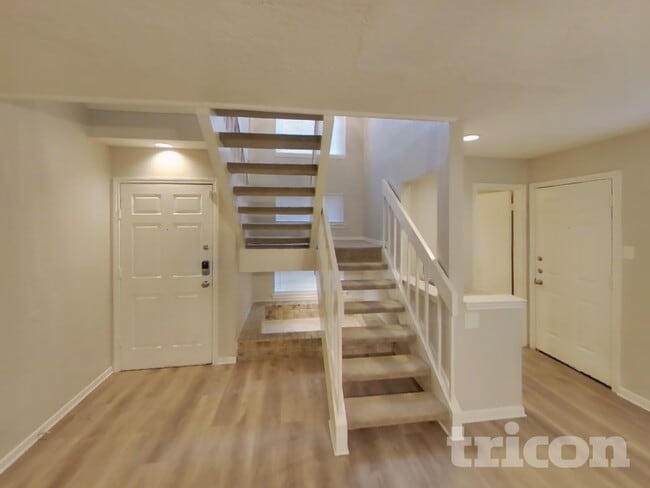 Foto del edificio - 616 Via Miramonte