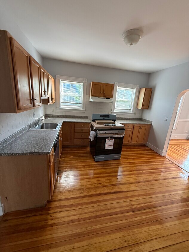 Foto principal - 68 Willow Ave