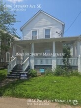 Building Photo - 1006 Stewart Ave SE