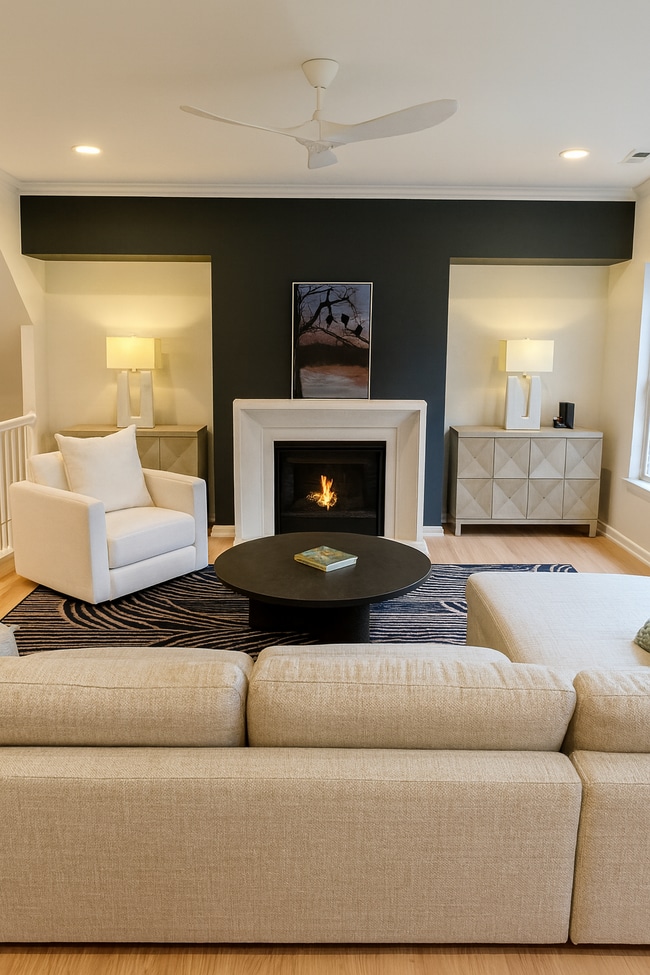 Building Photo - 250 W Bland St